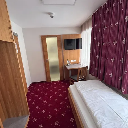 Einzelzimmer 9 Heidenheim (Bavaria)